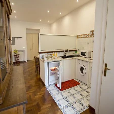 Apartment Casa Scarlatti 110 Naples